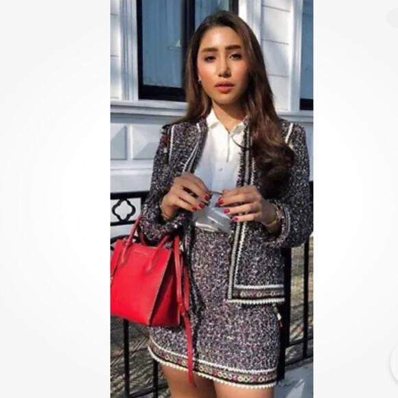 Zara Tweed Blazer with Trim Size Medium - Picture 2 of 7